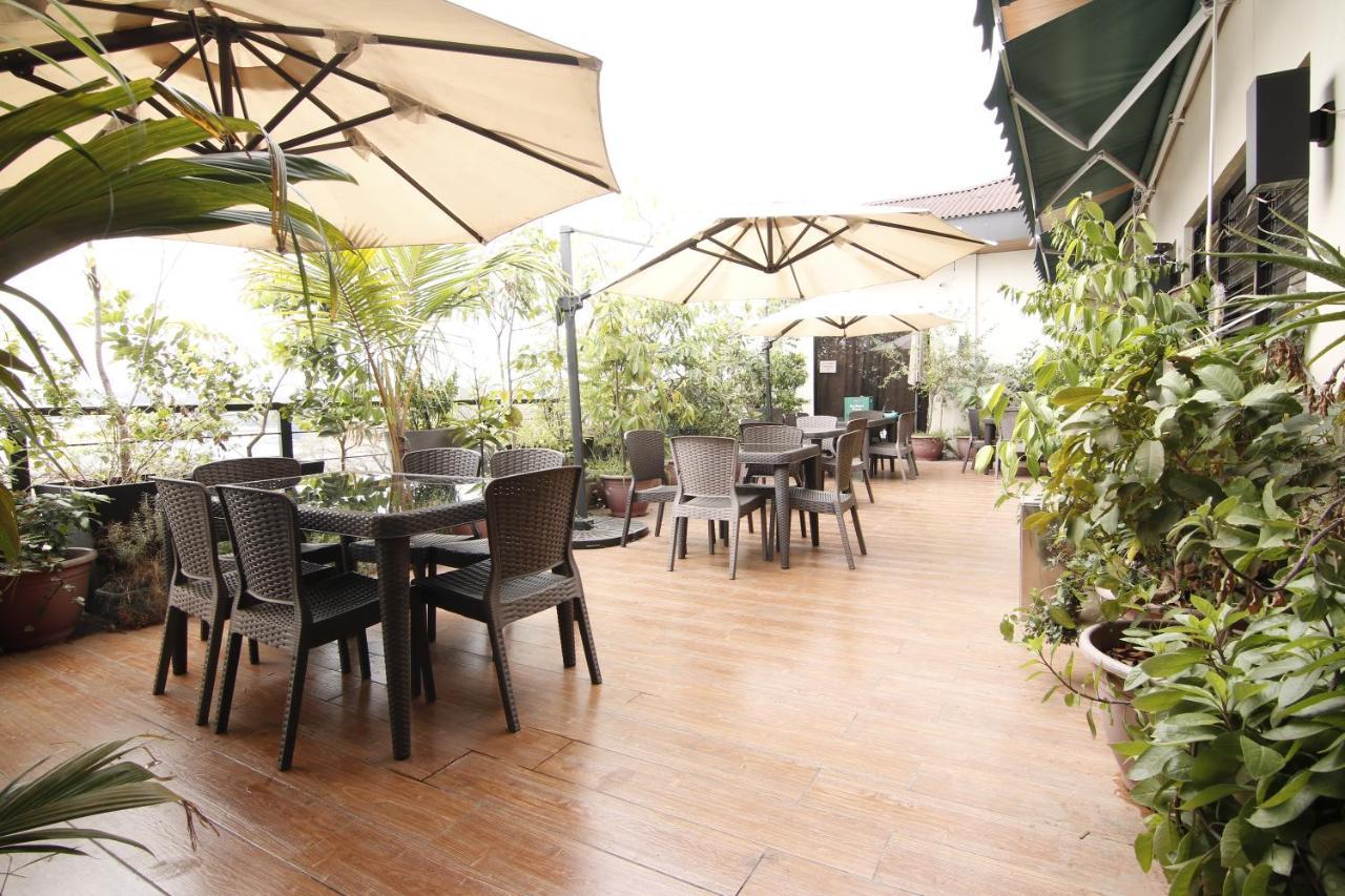 Spiral Suites Hotel Quezon City Exteriér fotografie
